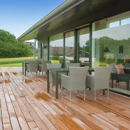Beautiful In Haderslev With Kitchen Tatil Evi *